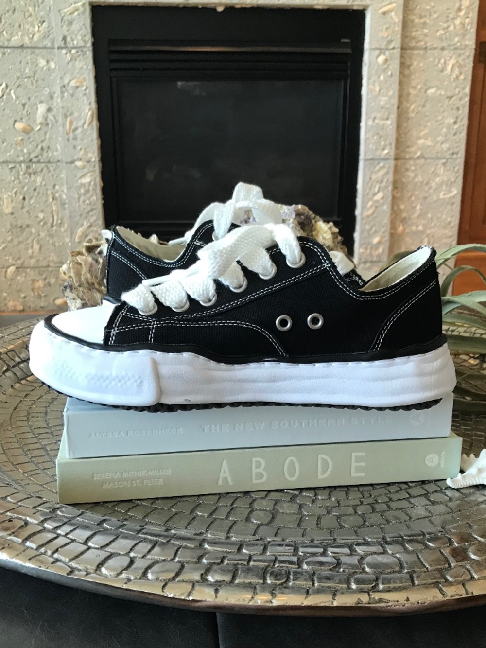 🆕 MMY PETERSON OG SOLE BLACK CANVAS LOW-TOP SNEAKER - Picture 7 of 12